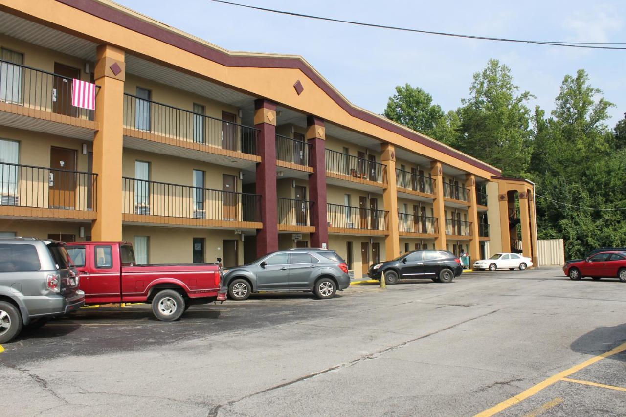 Scottish Inn Knoxville Buitenkant foto
