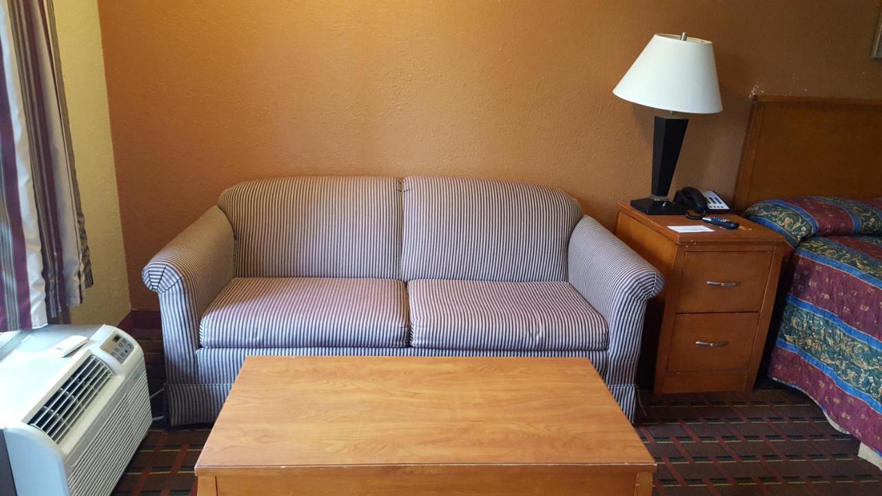 Scottish Inn Knoxville Buitenkant foto