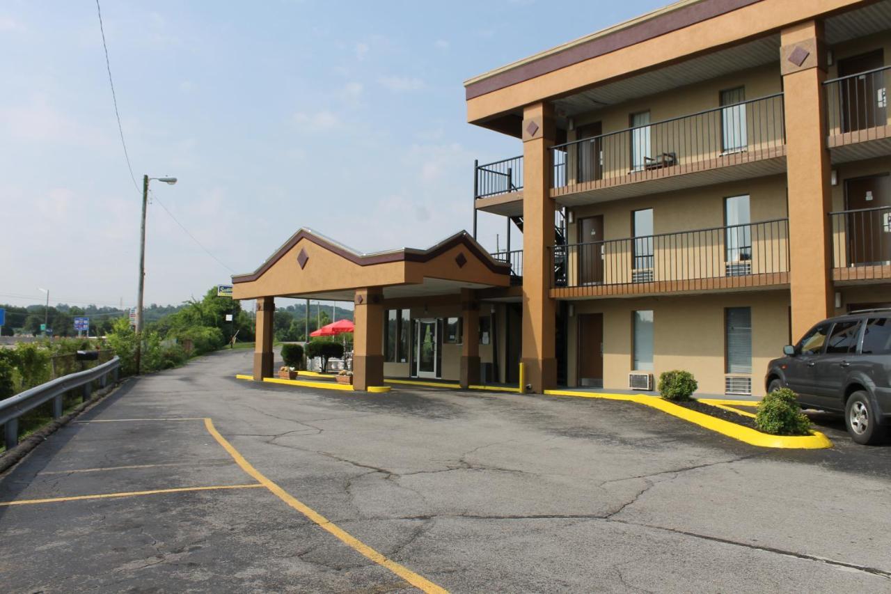 Scottish Inn Knoxville Buitenkant foto