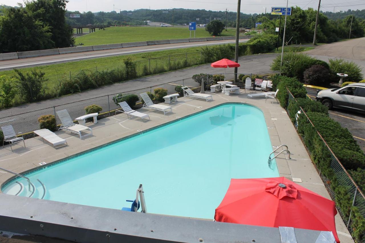 Scottish Inn Knoxville Buitenkant foto